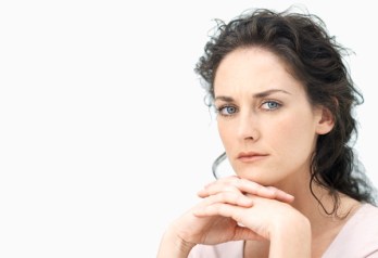 20100401-inquisitive-woman-600x411